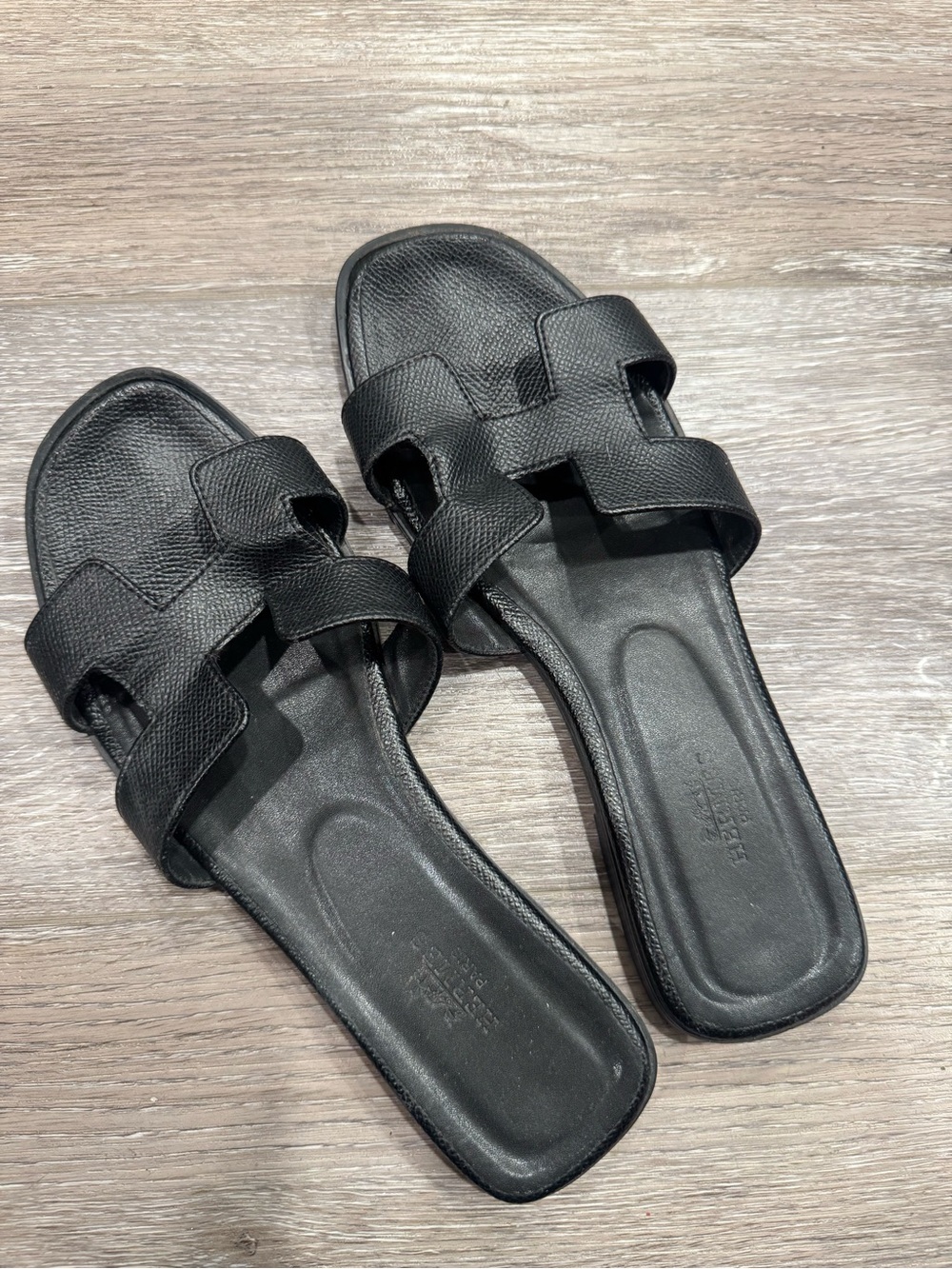 Black Leather Hermes oran Sandals - Picture 6 of 6